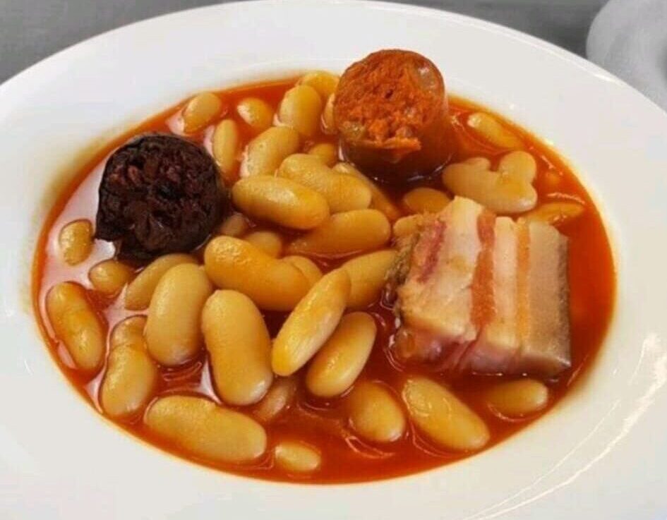 Fabada Asturiana sidreria el bosque